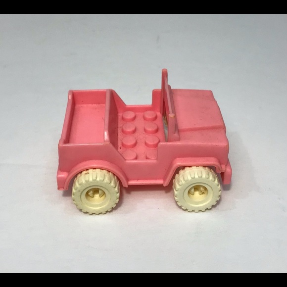 Vintage 1995 Mega Bloks Fantasy Shopping Avenue Playset Pink Replacement Jeep - Picture 3 of 8
